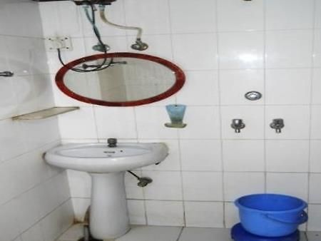 Bharti Guest House Mathura Bagian luar foto